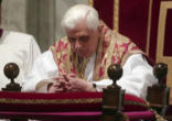Image of Pope Benedict XVI giving an Angelus message
